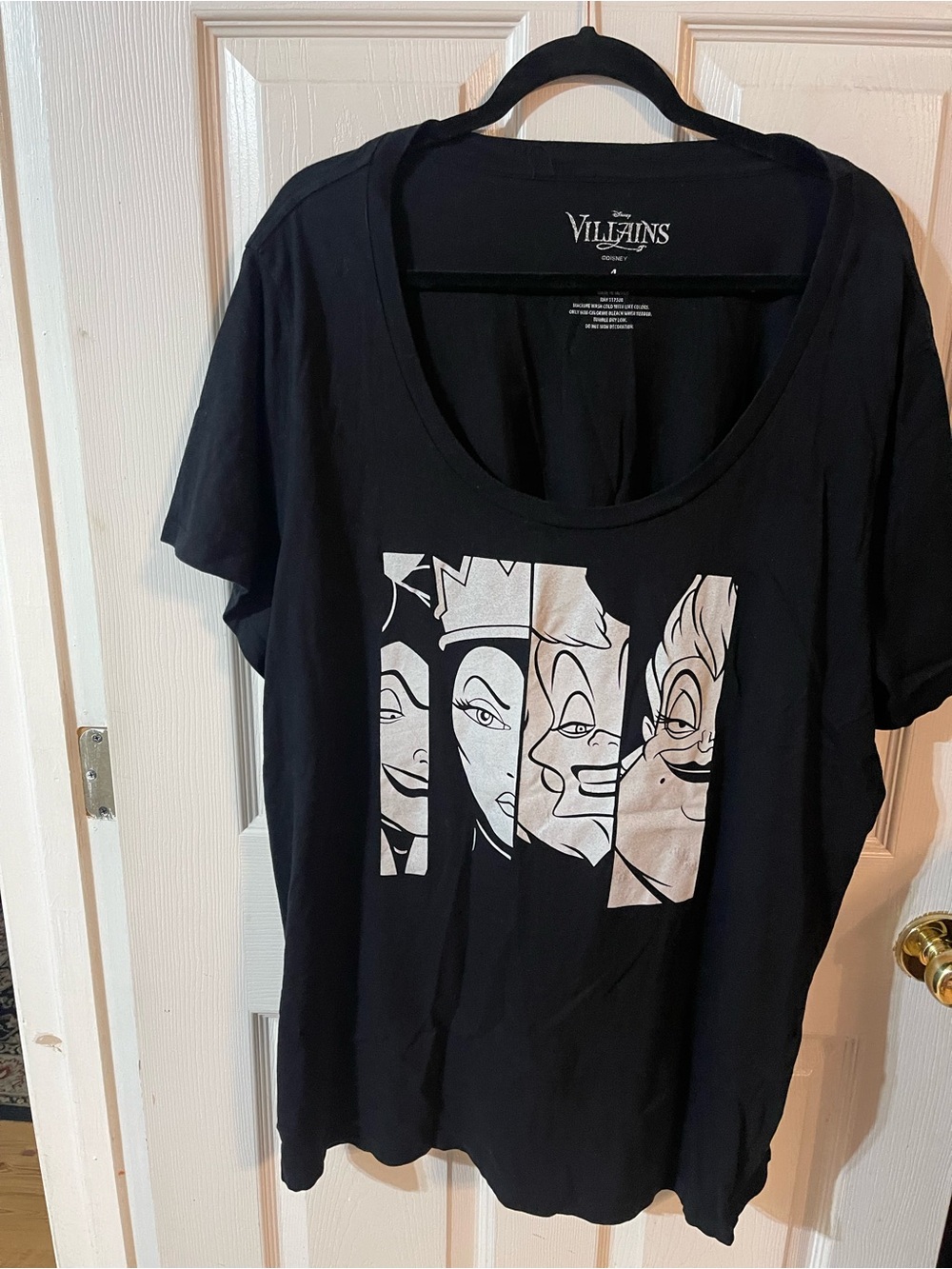 torrid Black Disney Villains Panel Graphic Tee